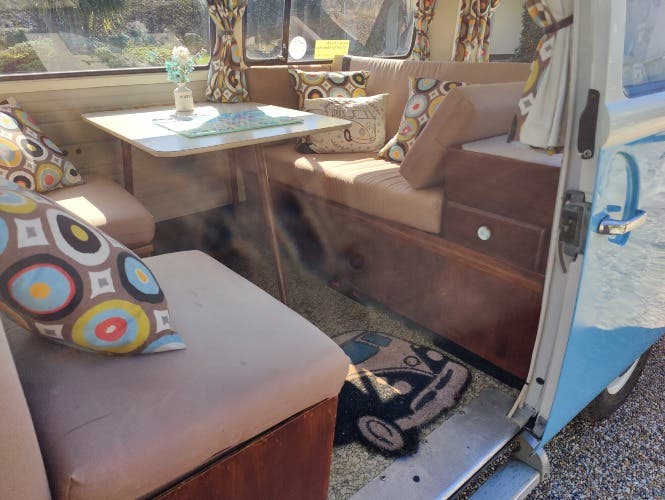 1972 VW T2 Danbury Crossover
